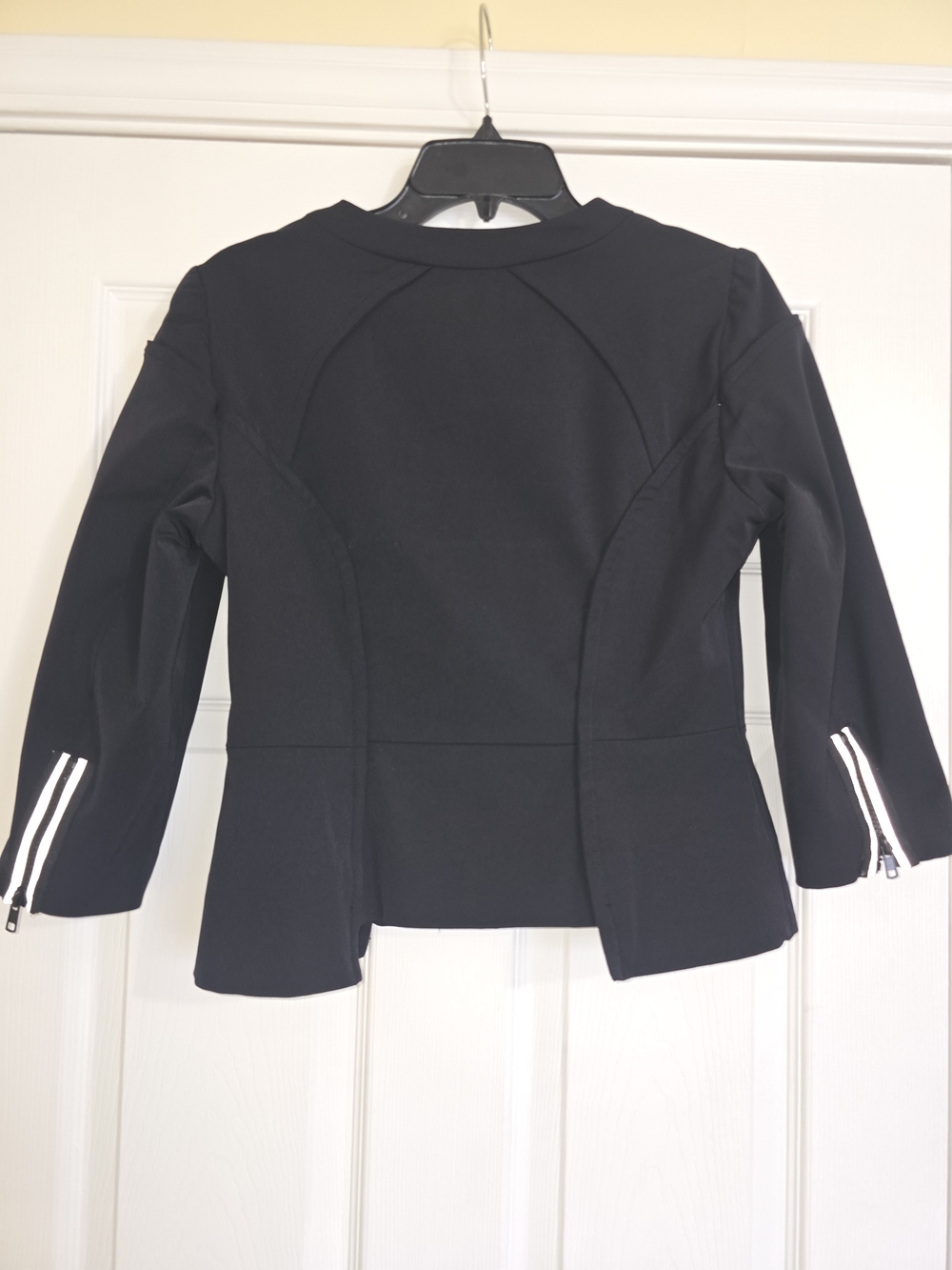 Milly Of New York Black Zip-Front Tailored Designer Jacket - Picture 11 of 13